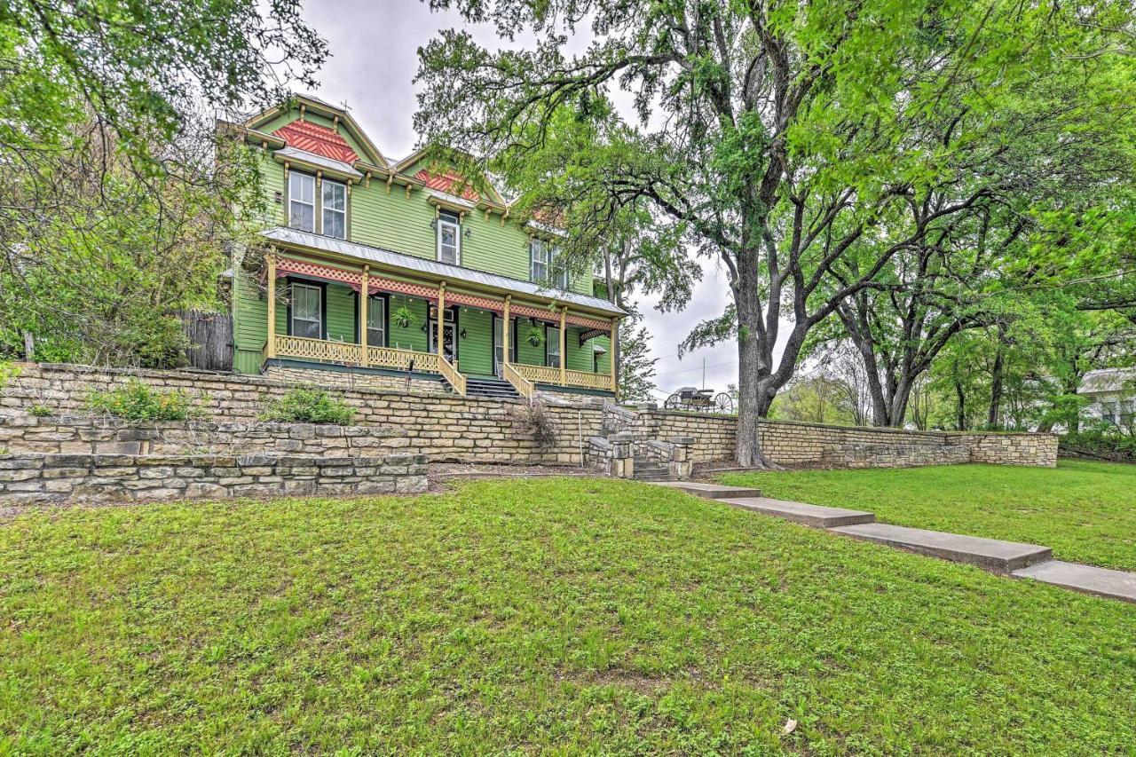 The Lilly House Historic Glen Rose Home With Porch! Eksteriør bilde