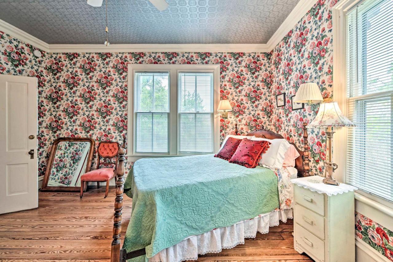 The Lilly House Historic Glen Rose Home With Porch! Eksteriør bilde